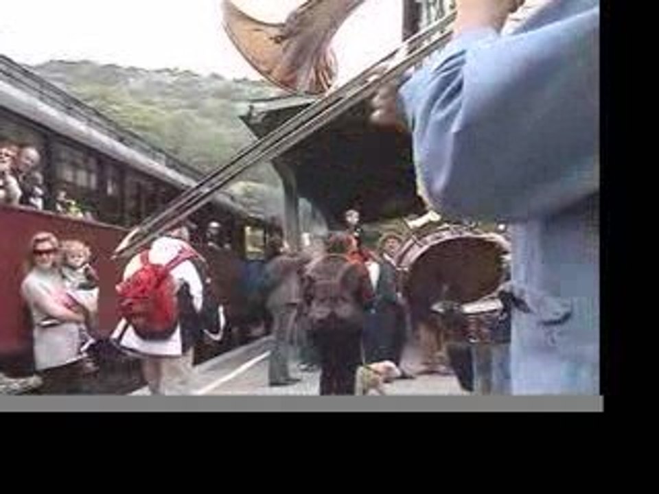 ZIC ZAZOU accueille le train des Cévennes à Anduze