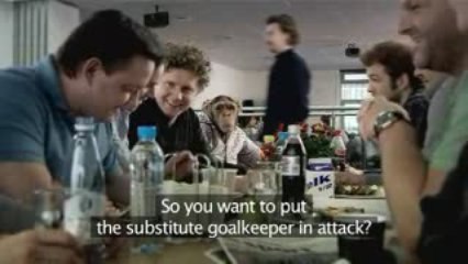 Chimpanzees_Ekstra Bladet_ Kantine