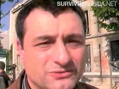 Georges Sideris de Warning, soutient les couples hétéros