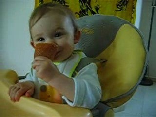noa et mila au gouter ...