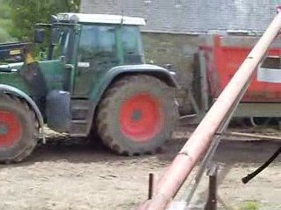 transevasion de grain avec la vis acemo