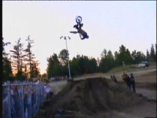 Wipeout Of The Week 02/05/09 - Fleshwound Films