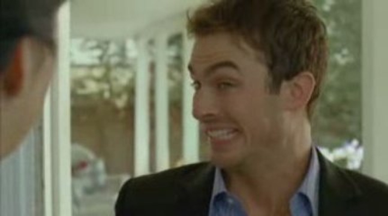 How to Make Love to a Woman (2009) Trailers