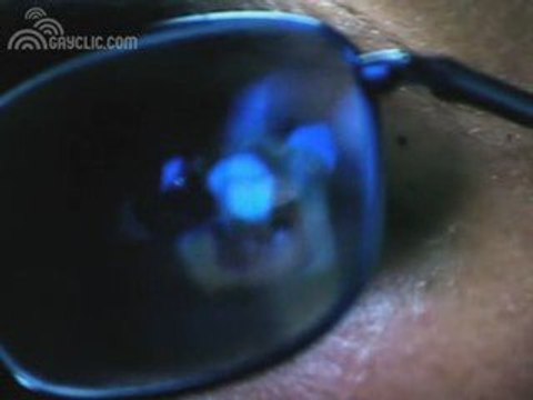 Homophobes = homos refoulé ? (Extrait : Middle Sexes )