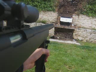 Sniper Black Eagle M6 : Puissance impressionnante en vidéo 🔫