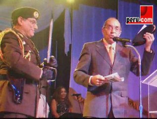 Peru.com: Carlos Alvarez celebró 26 años de trayectoria (1)