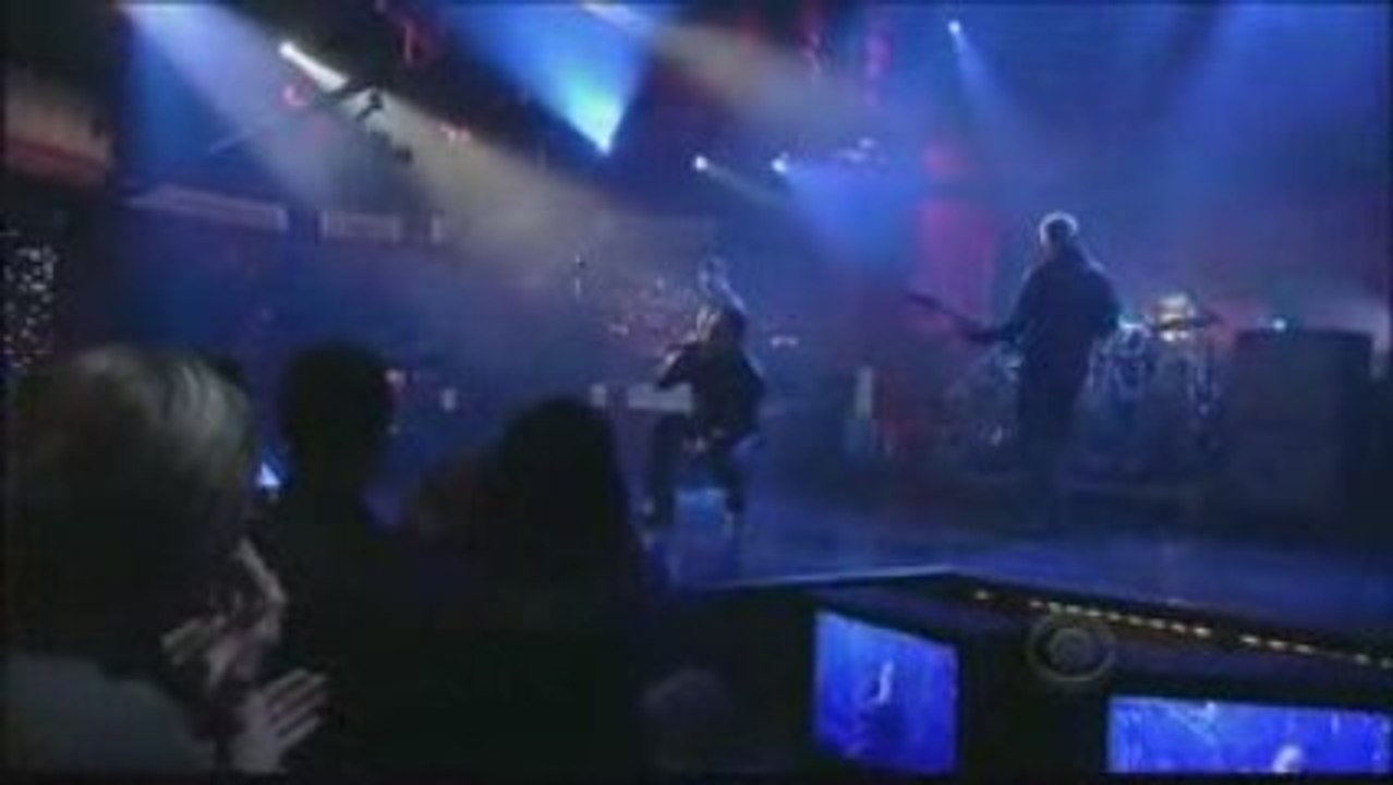 U2 - Beautiful Day Live