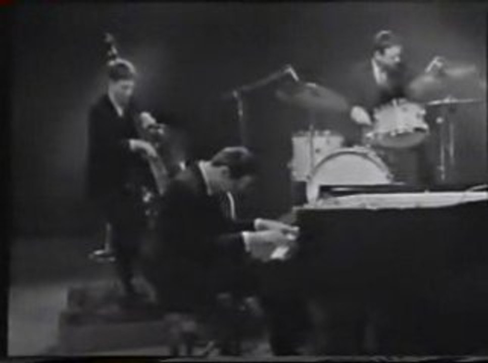 Bill Evans Trio Summertime Jazz 625