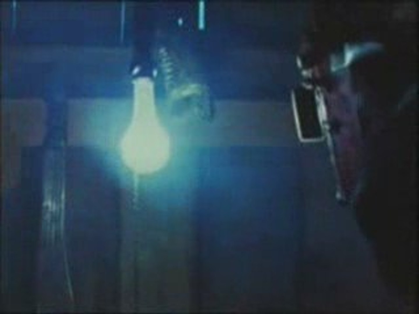 مترجم The Evil Dead 1981 تحمل فيلم الرعب ايفل ديد موت الشر