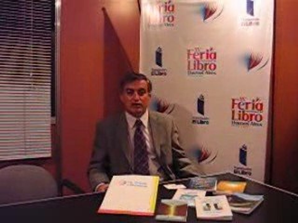 Editorial De Oriente a Occidente Feria  del libro B. Aires