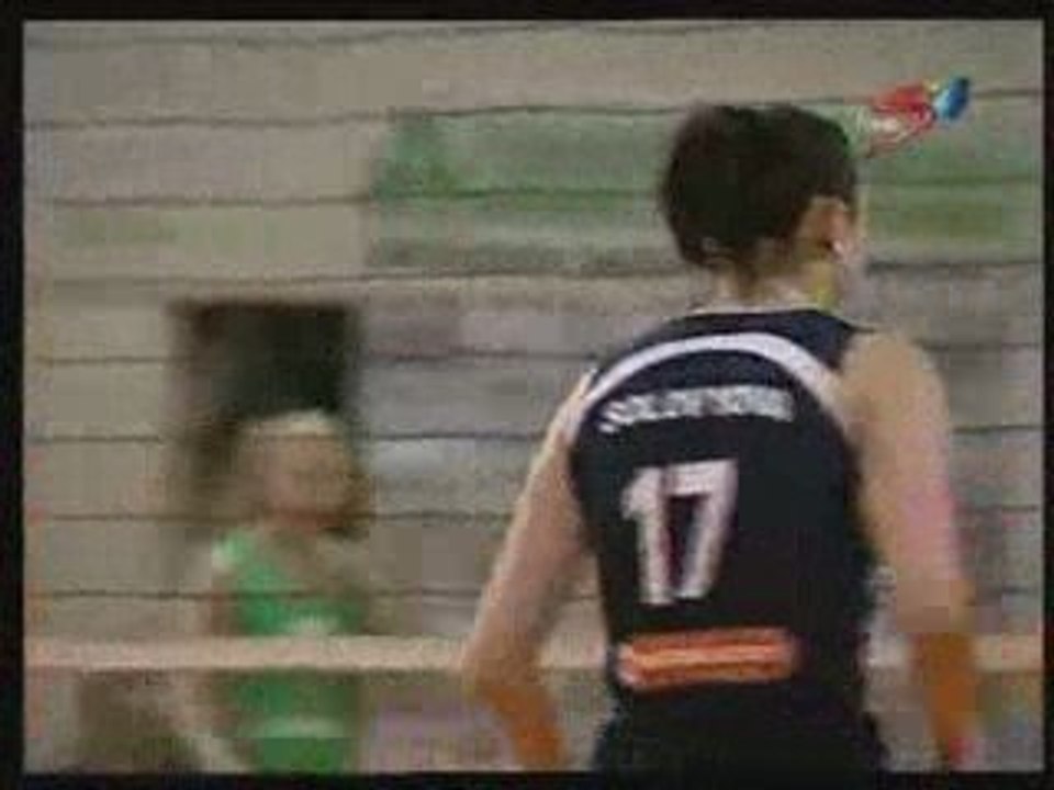 Ana Solovyova # 17  Opposite - Middle blocker
