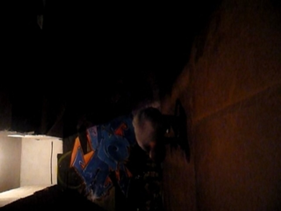 some more breakin