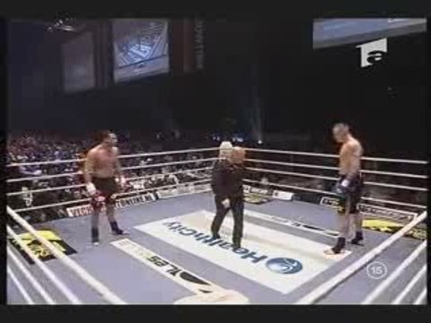 Badr Hari Vs Semmy Schilt It's Showtime WHC Title 2009