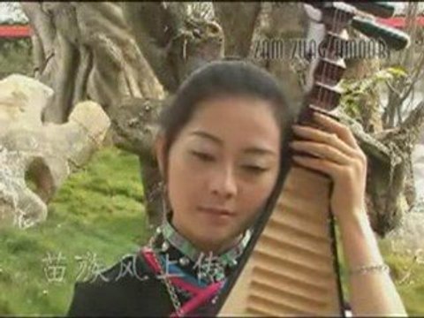 邹兴兰疼疼我的心 Laj Tsawb: Mob Mob Kuv Lub Siab