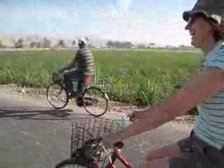 balade en vélo dans la plaine de Thèbes