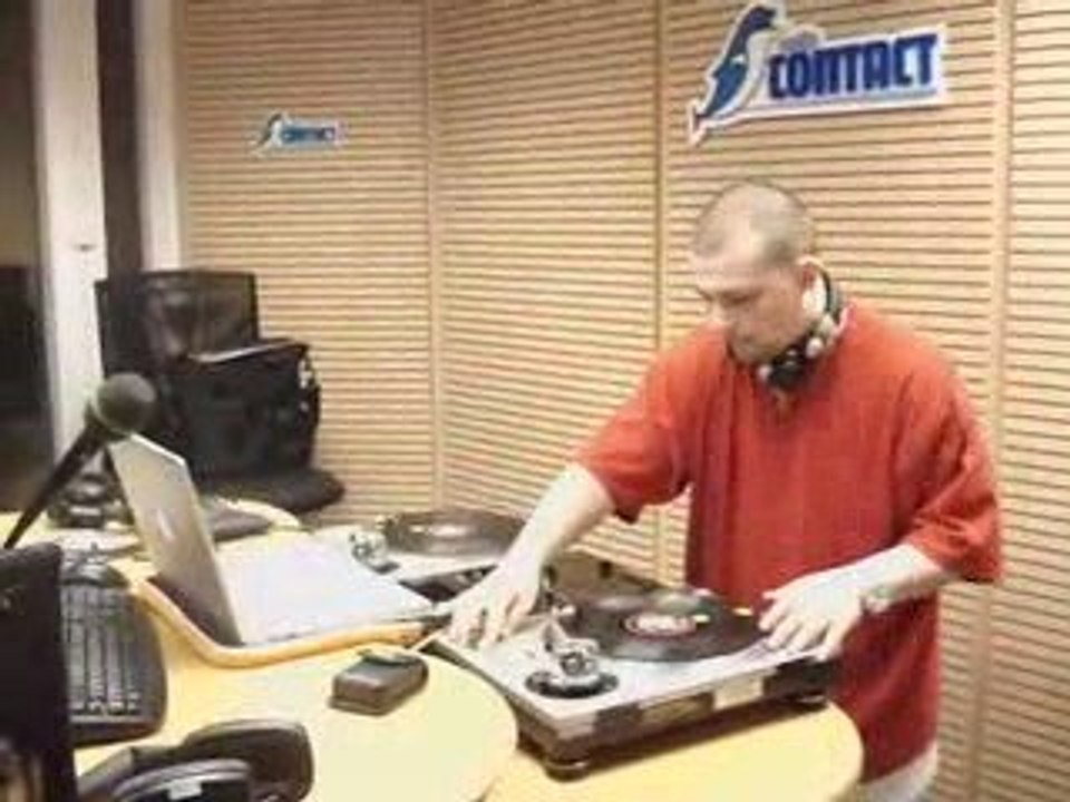 DJ GIZ'MO @ RADIO CONTACT RNB - 1 FEVRIER 2008