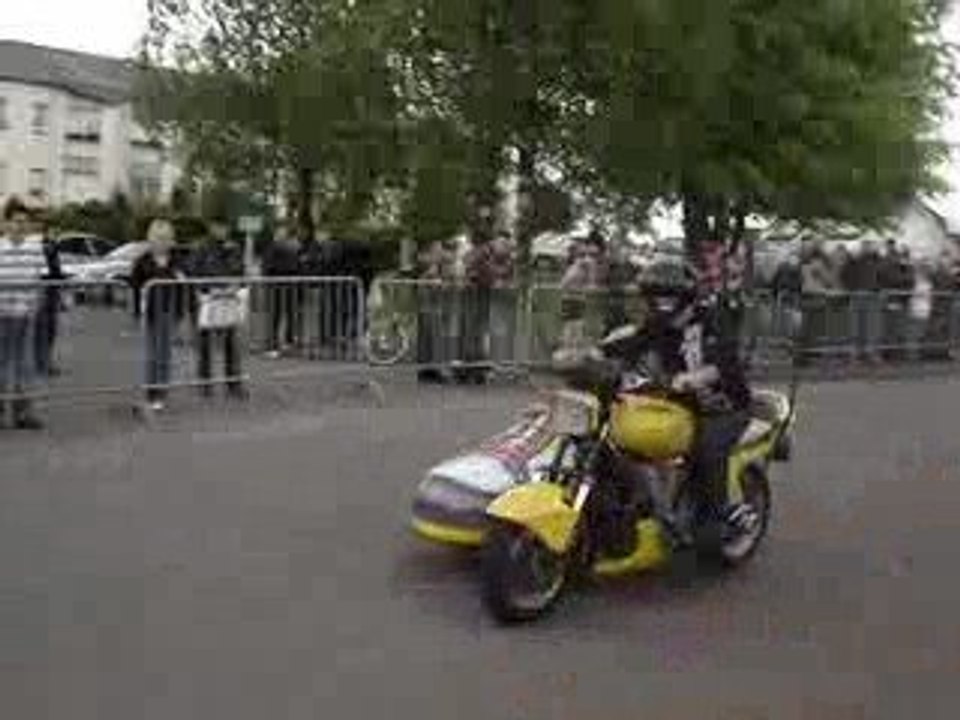 cascadeur moto