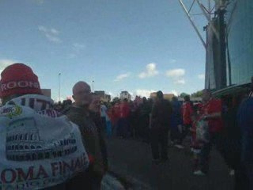 Outside the ground 16.5.09
