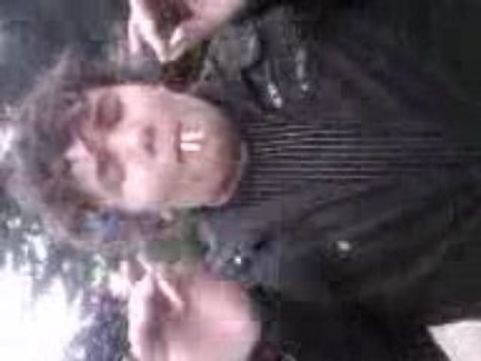 RE QUENTIN PAR LE NEZ