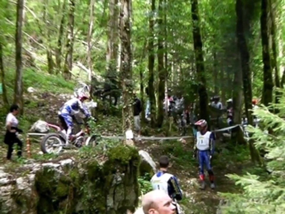 Arnaud Trial Gorges de Crossey (isere)