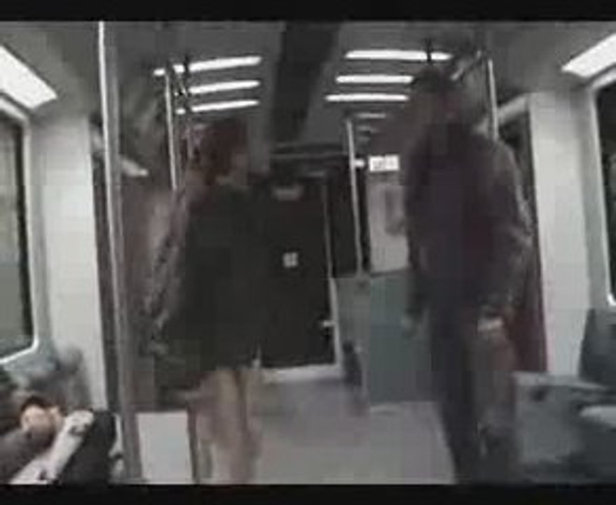 Humour Agression dans le métro