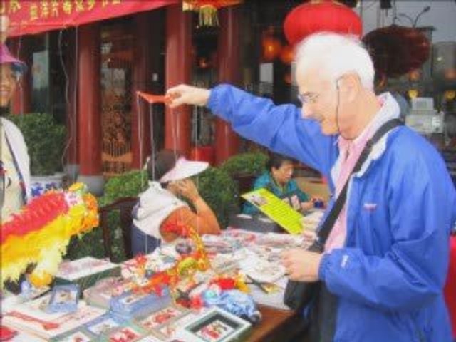 PhotoCollection of chinese social actvities inPARIS France