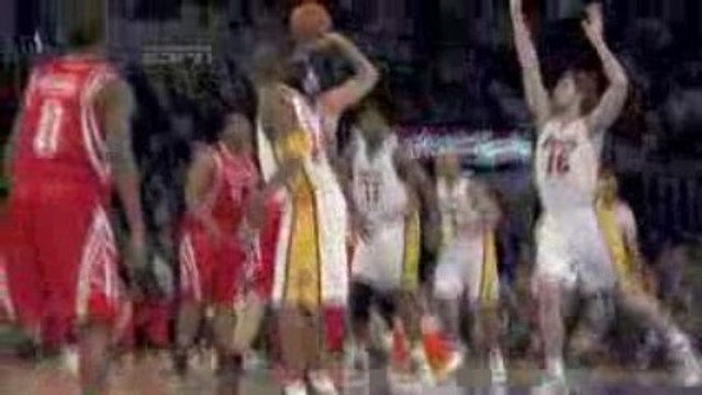 Pau Gasol blocks Luis Scola's jumper.
