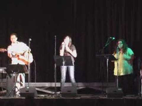 Louisy Joseph - Assis par terre