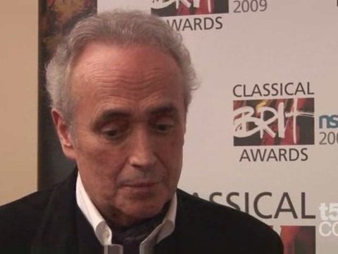 Jose Carreras receives the ‘wonderful gift’ of a Life...
