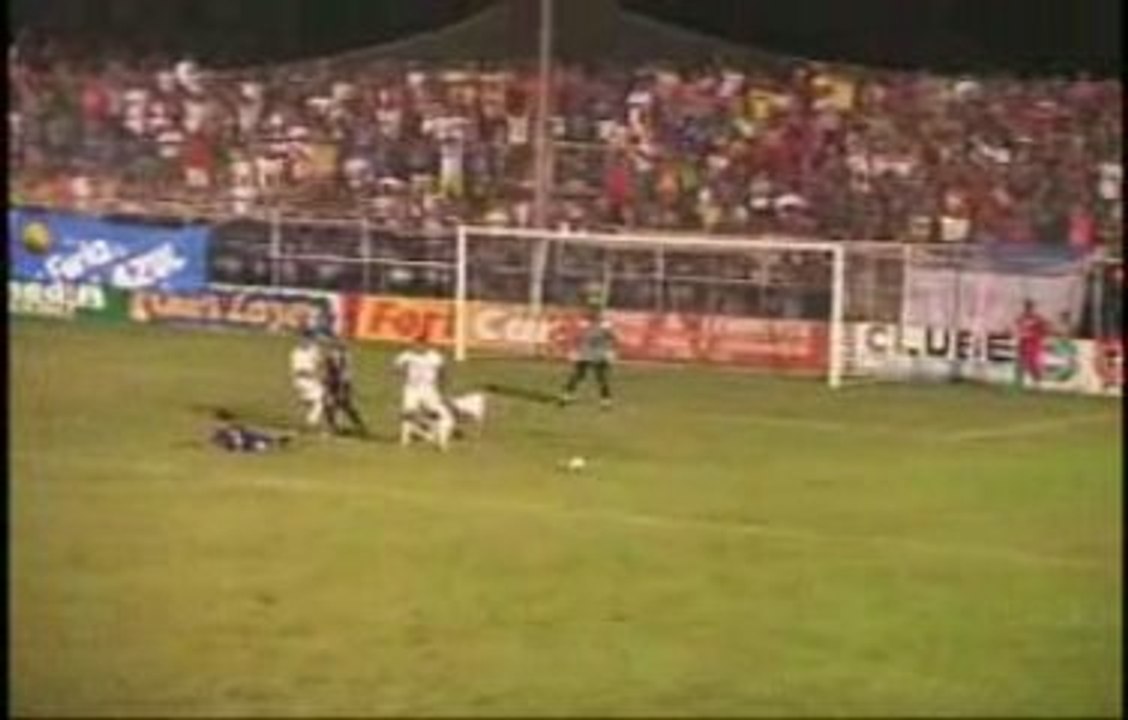 Felipe 2009 Striker