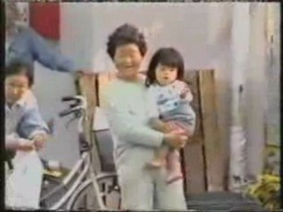 Chien qui fait du vélo