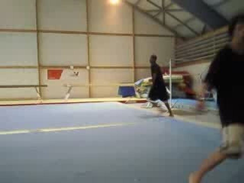 coup de pied raté mdr