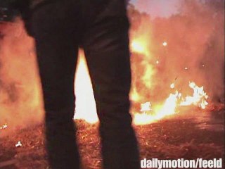 Amiens 's burning - Manif des laitiers picards part1 18/5/09
