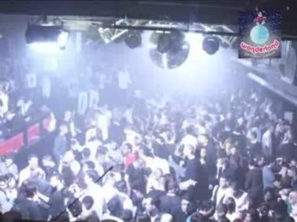 WONDERLAND POUR UN MONDE PLUS FESTIF