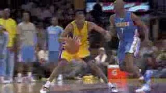 Trevor Ariza gets the steal and the feed to Derek Fisher for