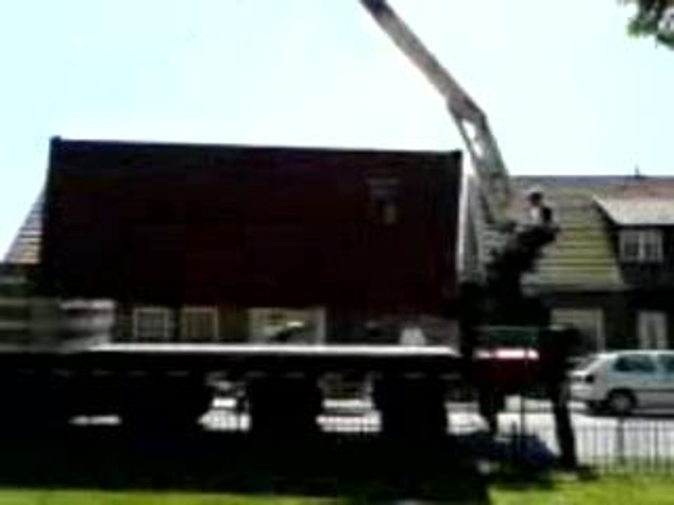 Container