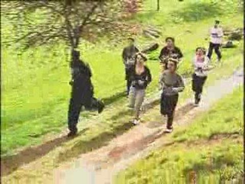 Mets tes baskets et bats la maladie avec ELA