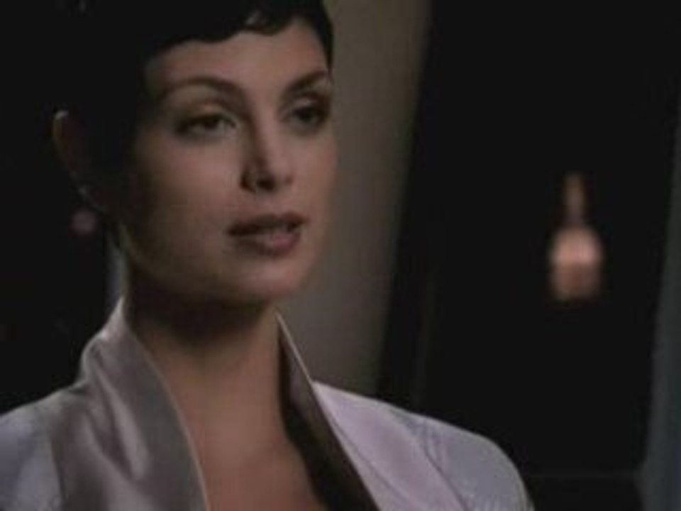 V les visiteurs remake extrait 2