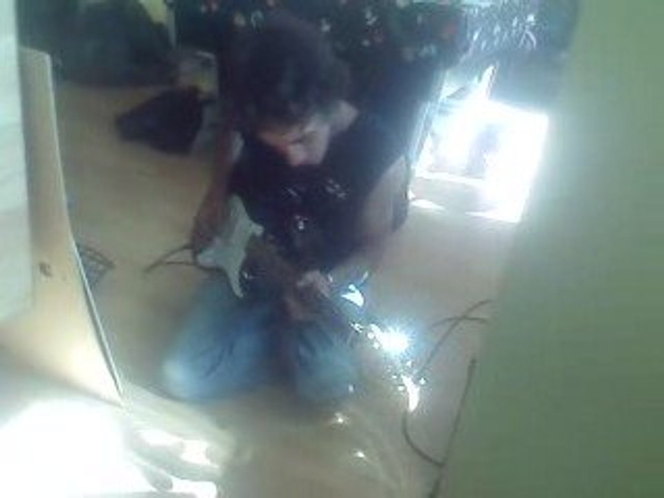 Mon pote Dam's à la Fender, chez moi...