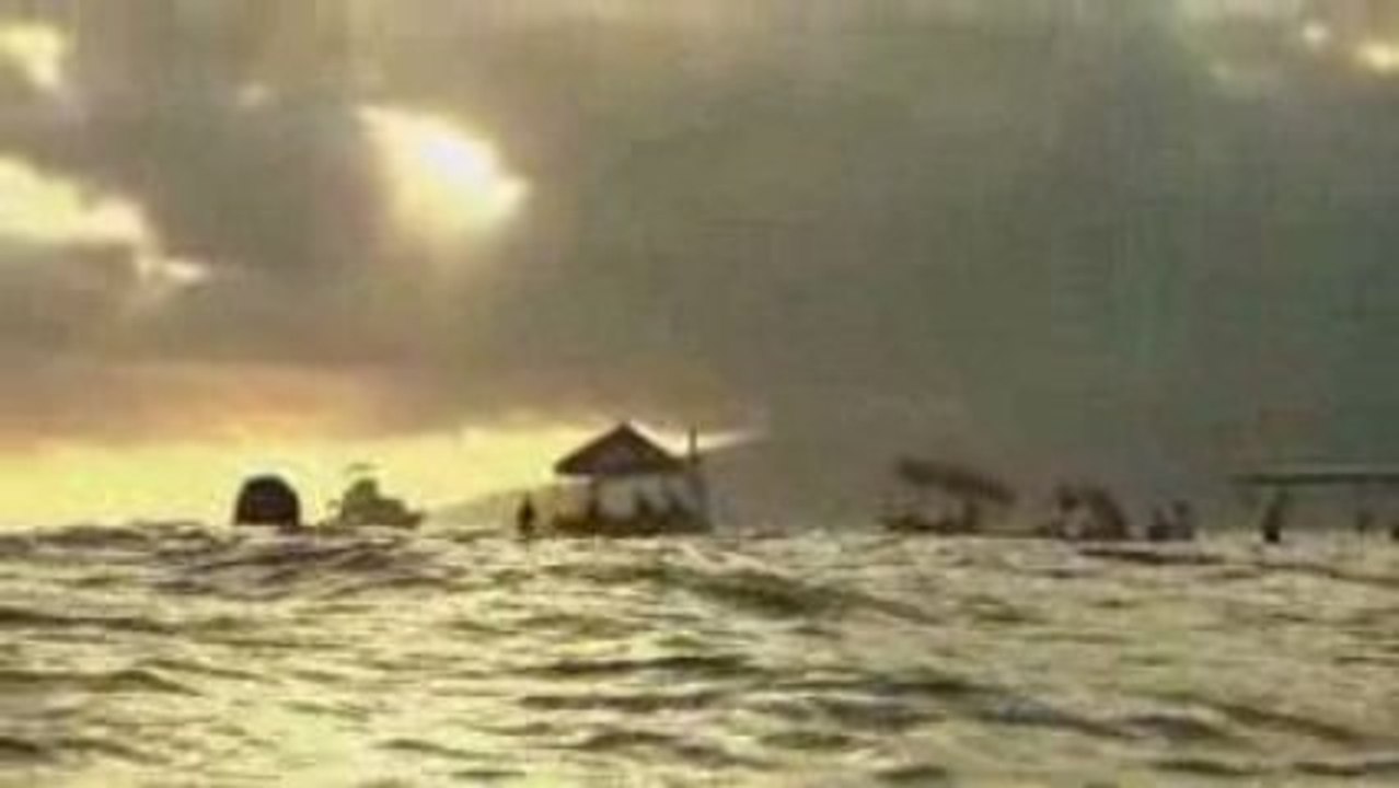 Meilleurs vagues du round 3 part 1 (Billabong pro Teahupoo 2