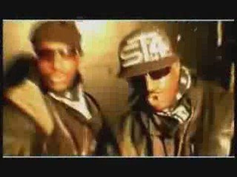 St4 la cour clip officiel