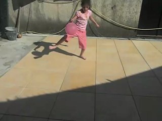 Clara , la ptite soeur