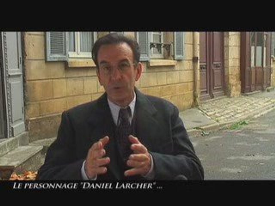 UN VILLAGE FRANCAIS - interview de Robin RENUCCI