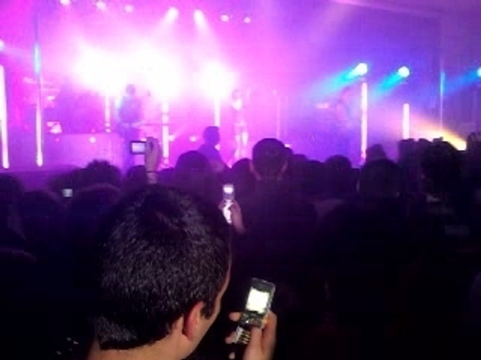 Concert Superbus 20.05.09 _ Addiction 3eme partie