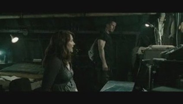 Terminator Salvation clip 'Skynet Is Hunting Him' - At UK...