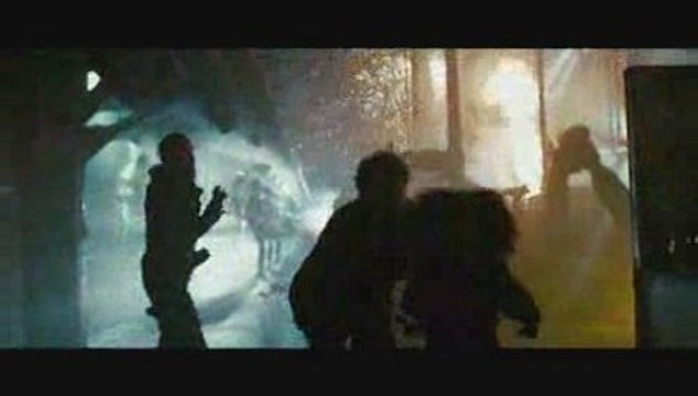 Terminator Salvation clip - T-800 Fight - At UK Cinemas J...