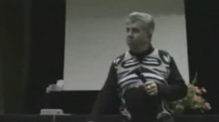 Revitalisation de la terre 7 - une vidéo de biobee