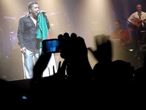 khaled a l'olympia avec jamel debbouze bakhta live
