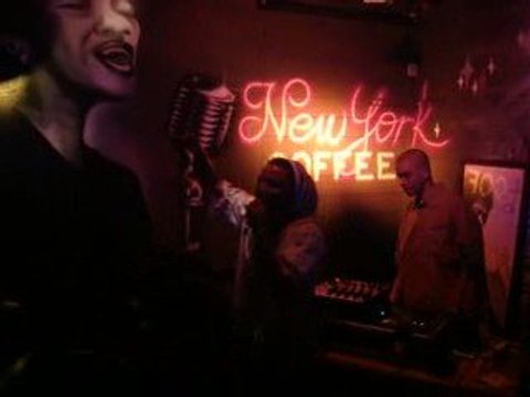 Karl Blacko Impro (live Le Mans 15-05-09)