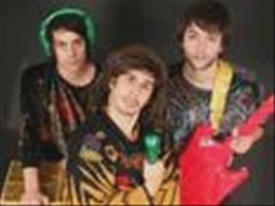 Just another day-Naive new beaters